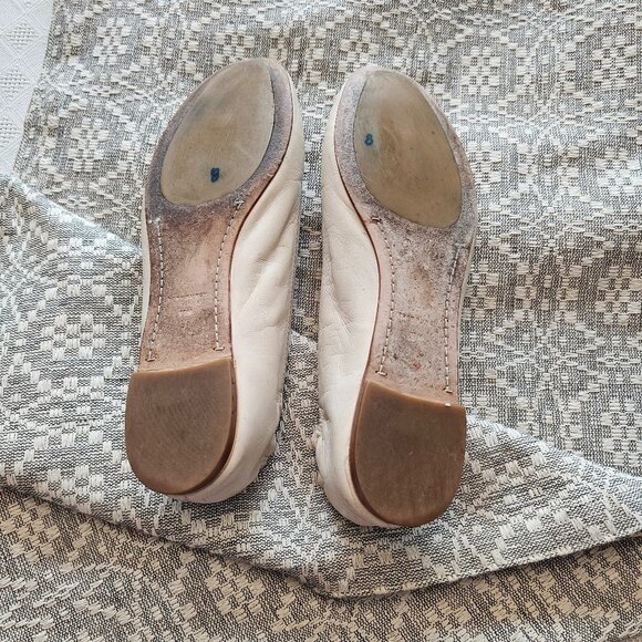 Tory Burch Cream Leather Ballet Flats w/ Gold & Enamel Logo – Size 10 - Picture 5 of 12